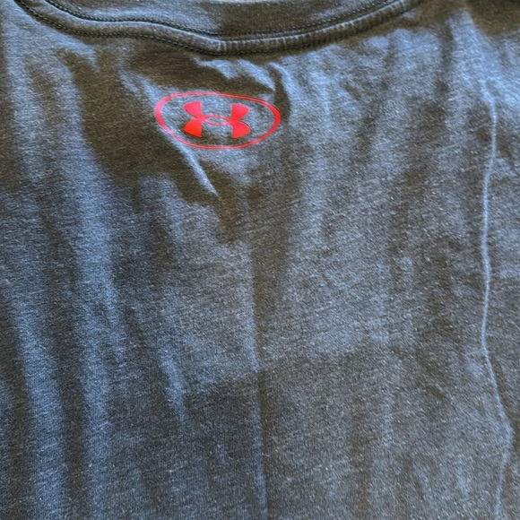 🍍Under Armour short sleeve T shirt🍍Sz XXL🍍pit to pit 23”🍍length 28”🍍 - Picture 4 of 4